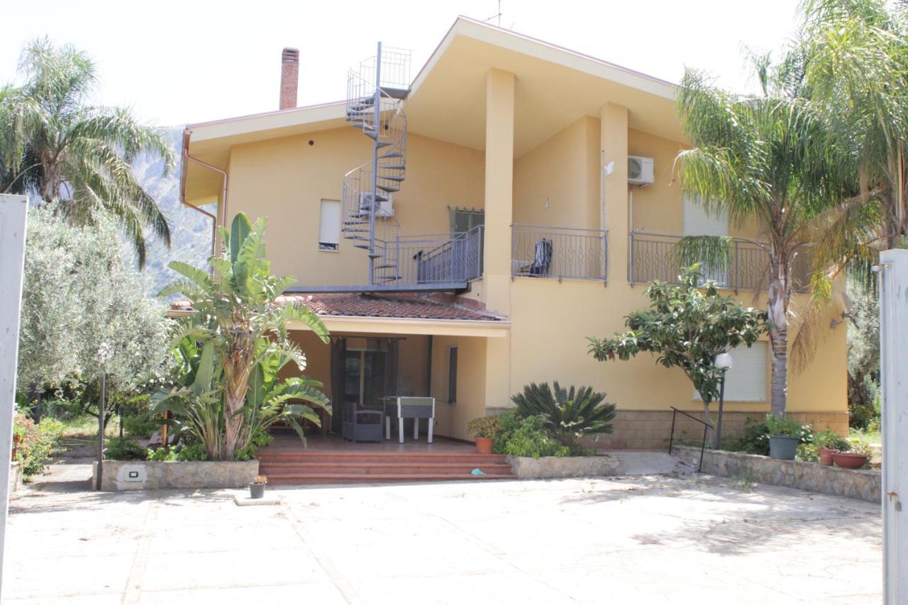 Ferienhaus Villa Giu, Indipendent Villa Near Airport And Sea