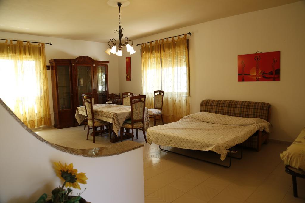 Villa Giu, Indipendent Villa Near Airport And Sea