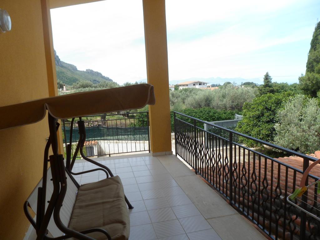 Villa Giu, Indipendent Villa Near Airport And Sea Holiday home *